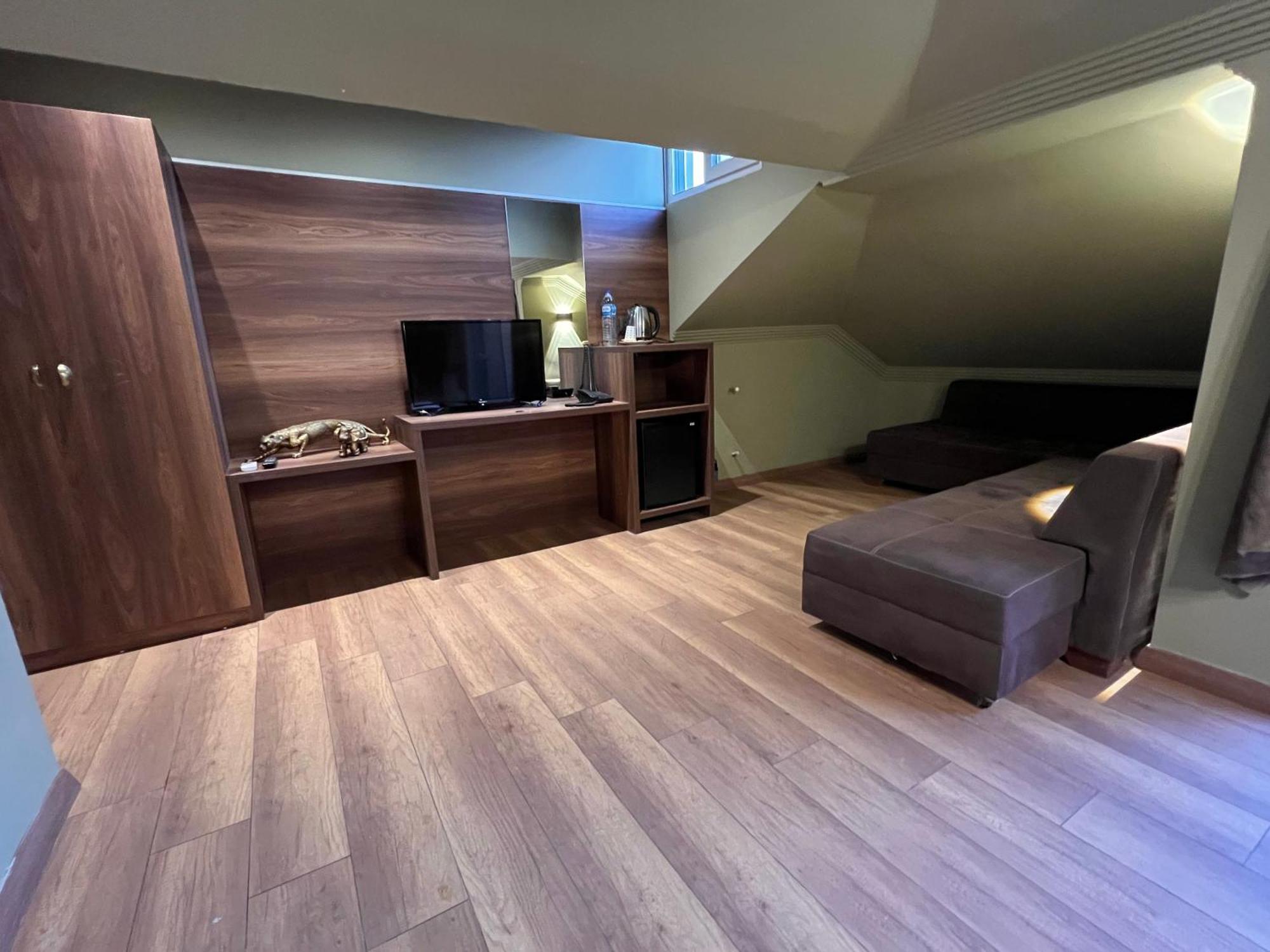Real King Suite Hotel Τραμπζόν Εξωτερικό φωτογραφία